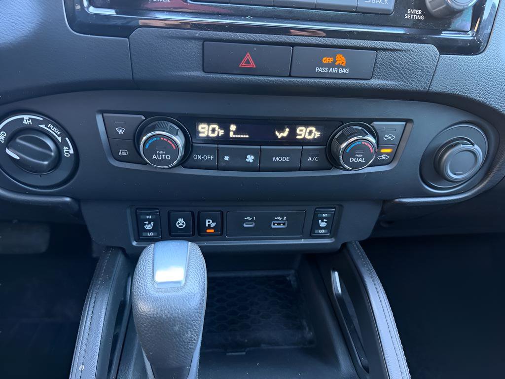 Used 2022 Nissan Frontier PRO-4X w/ Pro-4X Premium Package image 21