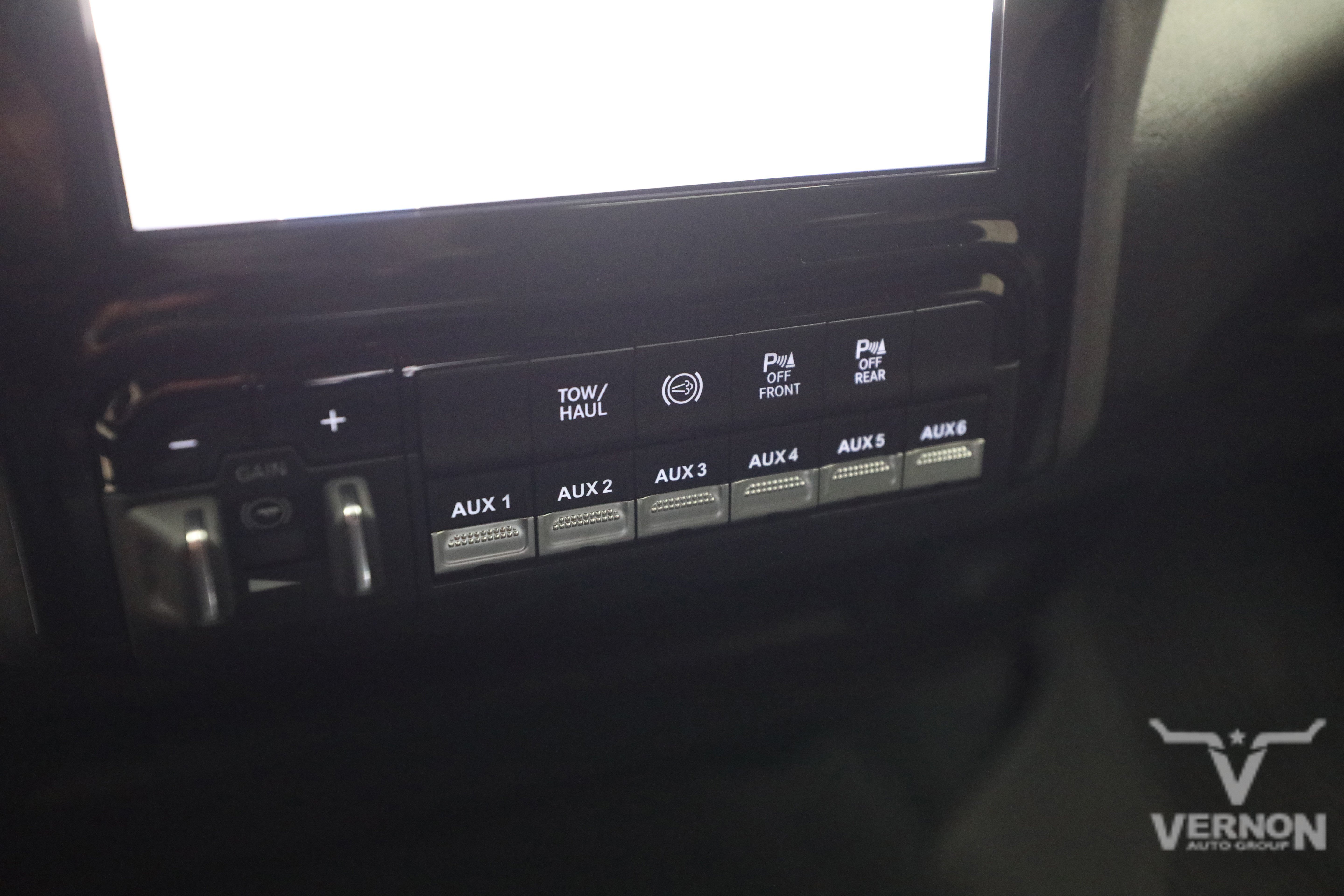 New 2026 RAM 3500 Tradesman AWD/4WD image 23