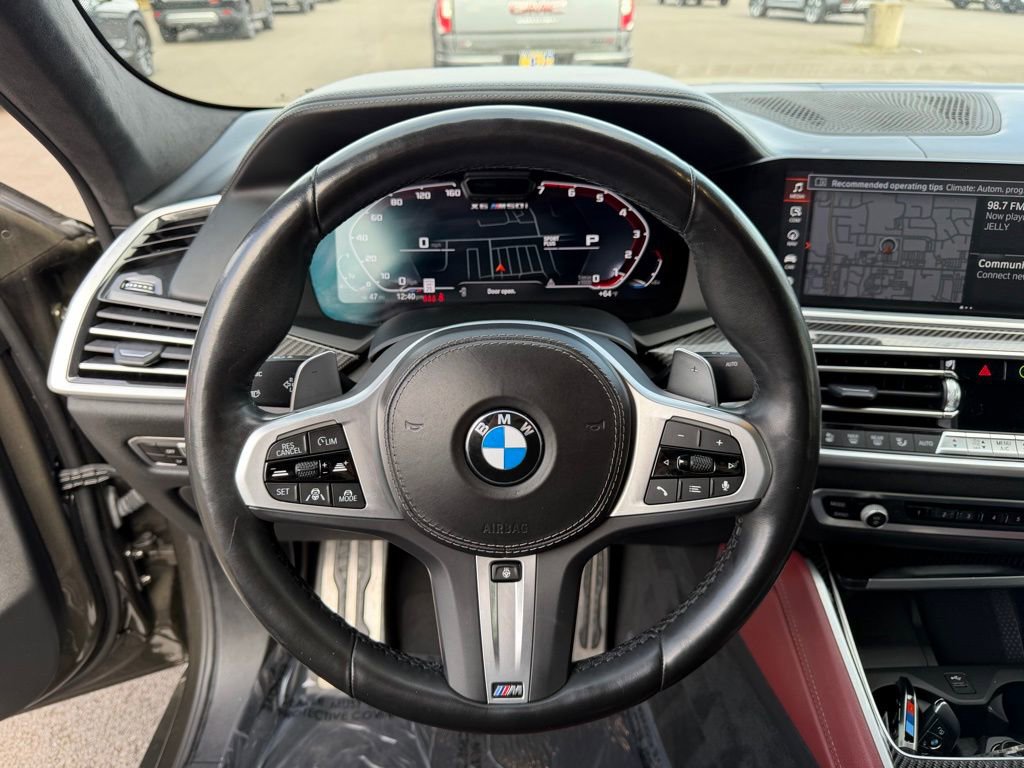 Used 2022 BMW X6 M50i w/ Executive Package image 20