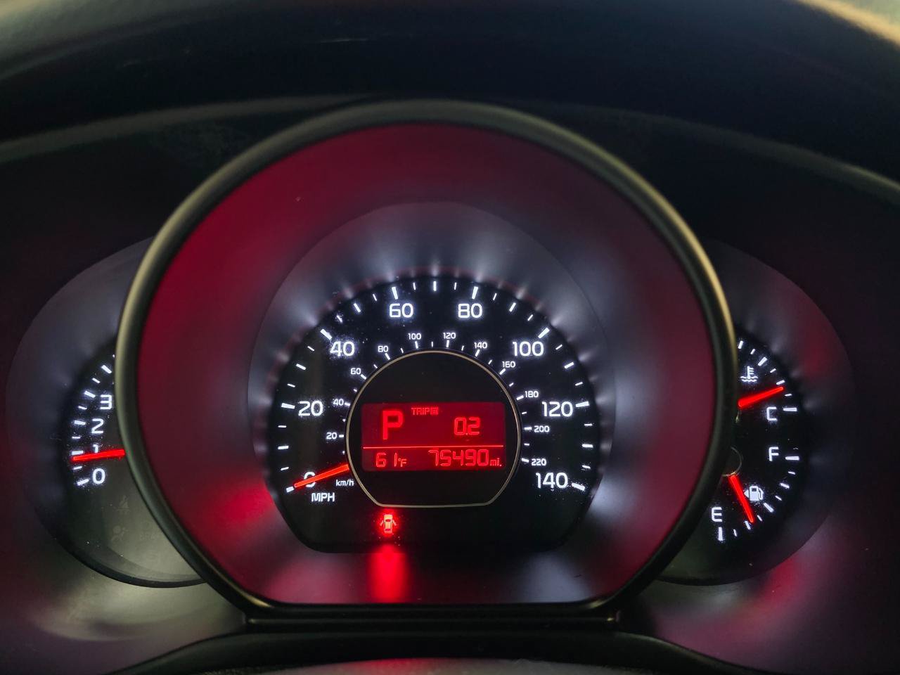 Used 2014 Kia Soul ! w/ Sun & Sound Package FWD image 34