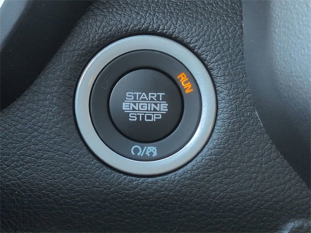 New 2026 RAM 1500 4x4 Crew Cab image 32