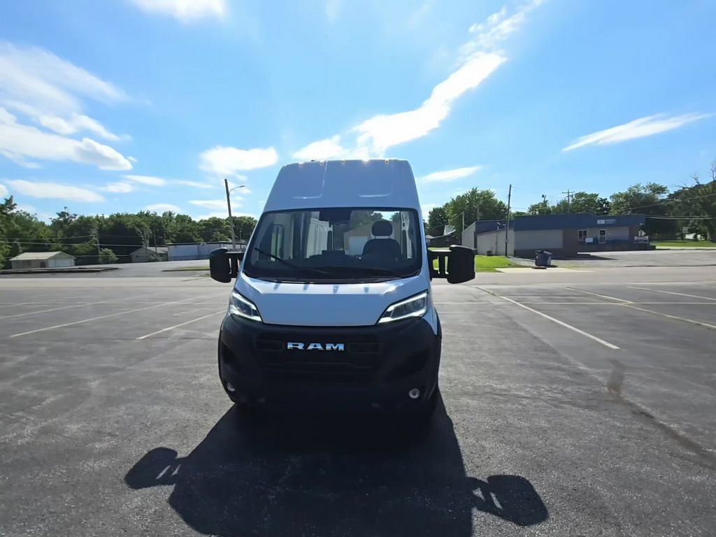 Used 2024 RAM ProMaster 3500 w/ Delivery Van Package FWD image 2