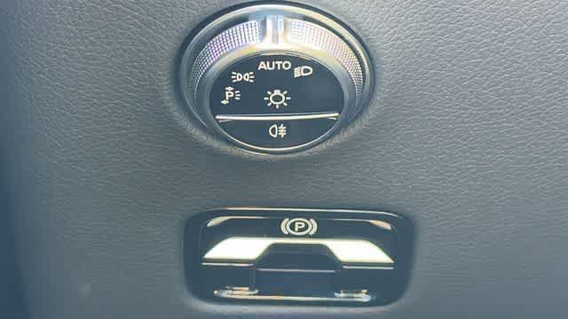 Certified 2026 Mercedes-Benz GLC 300 4MATIC image 18