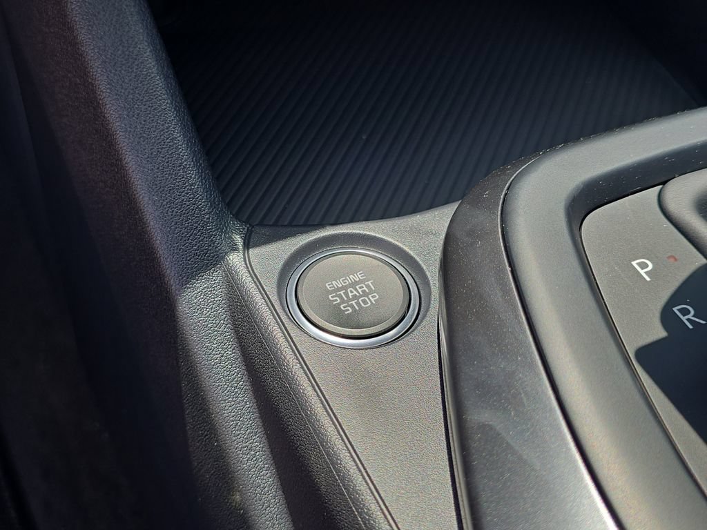 New 2026 Kia K4 FWD image 25