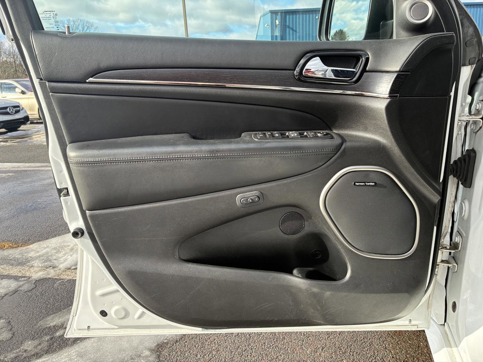 Used 2020 Jeep Grand Cherokee High Altitude image 17