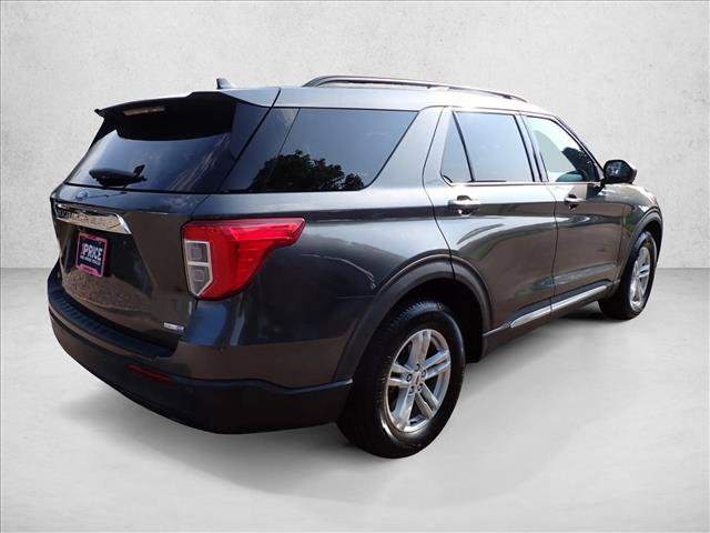 Used 2020 Ford Explorer XLT AWD/4WD image 4