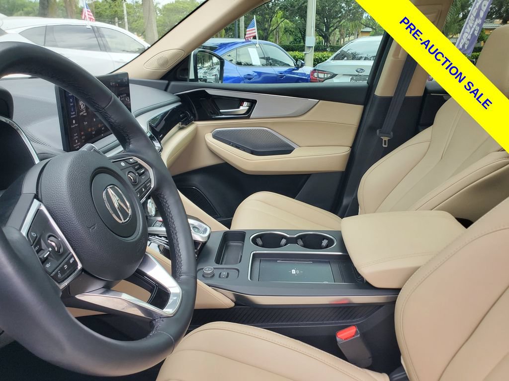 Certified 2025 Acura MDX FWD image 17
