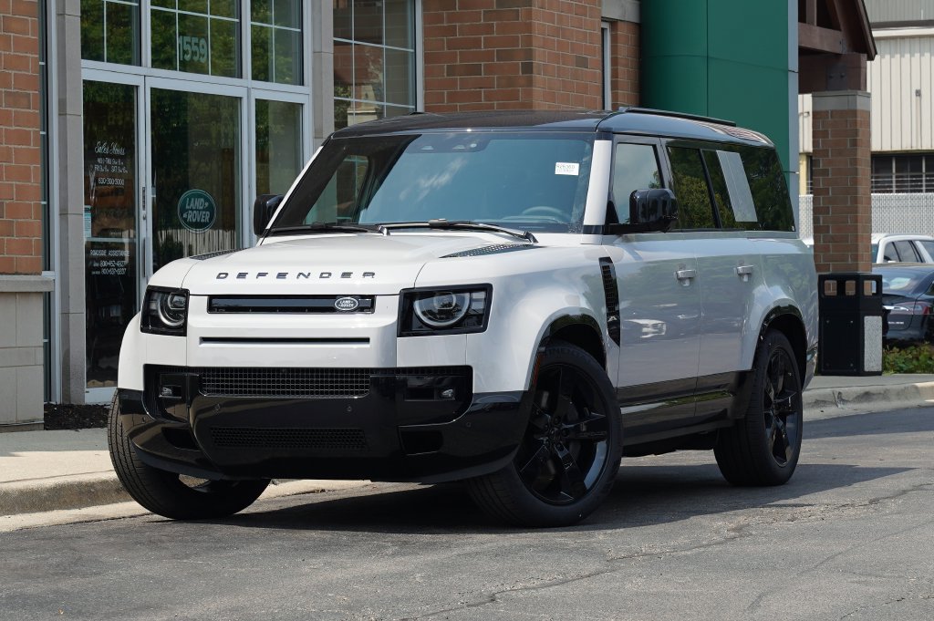 New 2026 Land Rover Defender 130 X-Dynamic SE