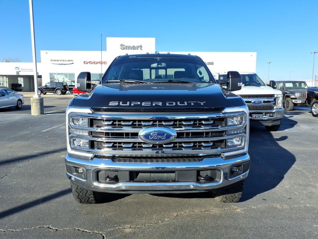 Used 2023 Ford F250 Lariat w/ Lariat Ultimate Package AWD/4WD image 2