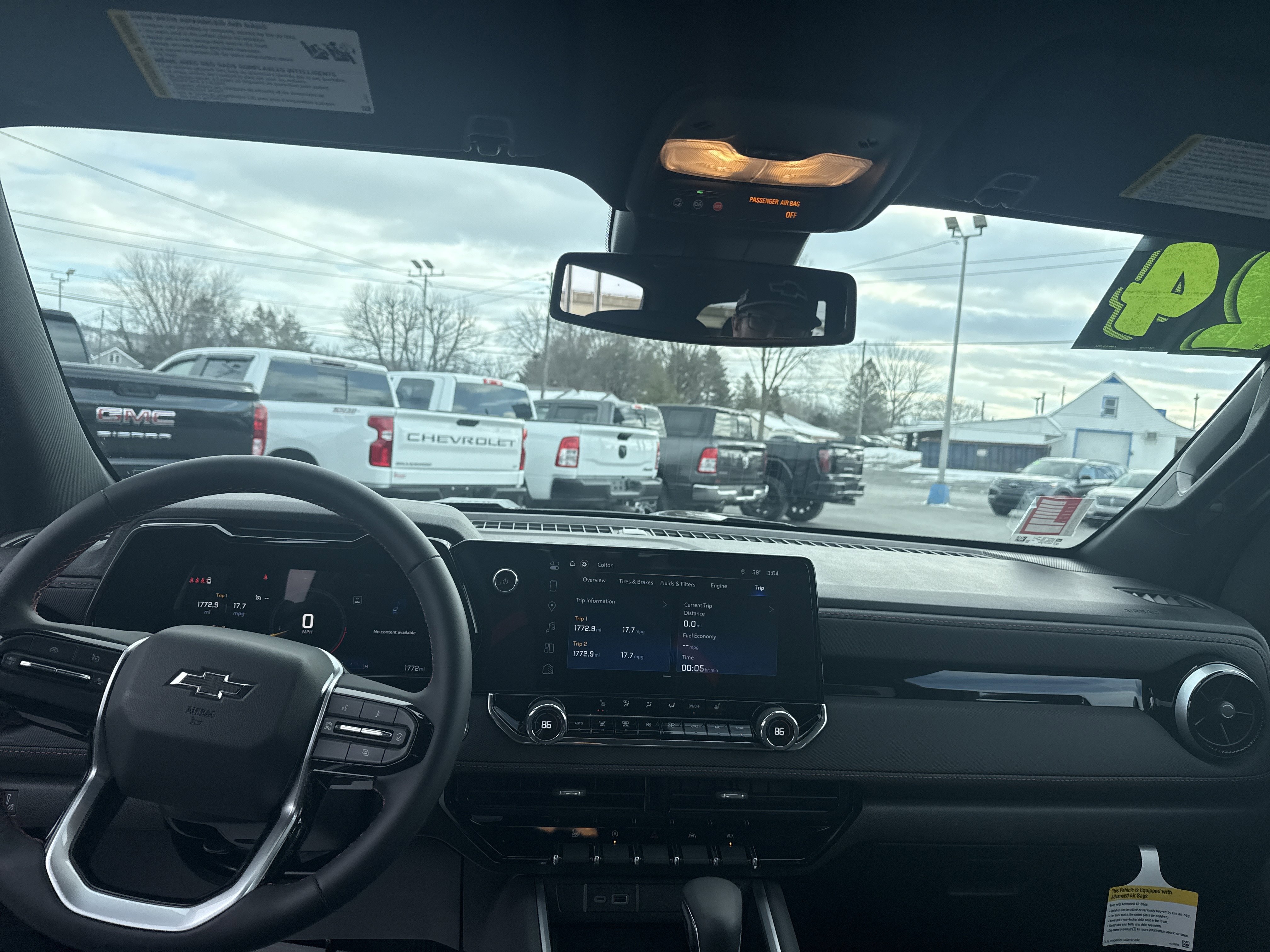 Used 2024 Chevrolet Colorado Z71 w/ Z71 Convenience Package 2 image 15