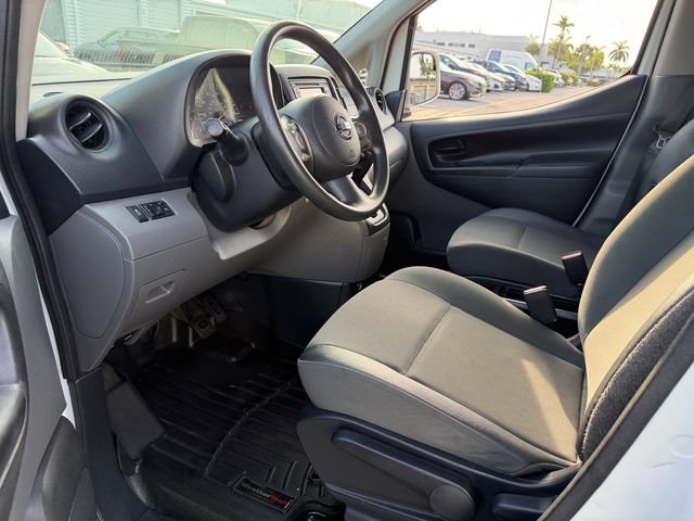 Used 2017 Nissan NV200 SV w/ Technology Package FWD image 11