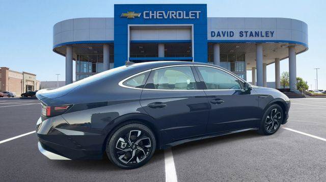 Used 2024 Hyundai Sonata SEL FWD image 8