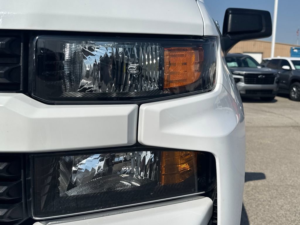 Used 2022 Chevrolet Silverado 1500 Custom w/ Safety Confidence Package image 10