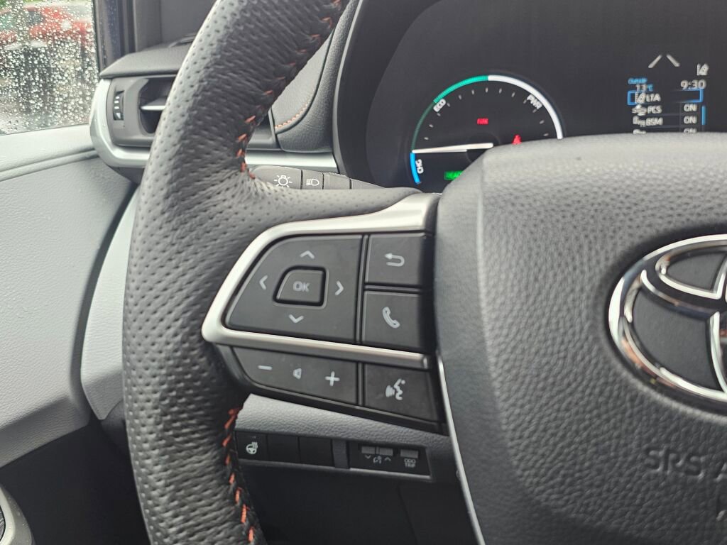 Used 2022 Toyota Sienna FWD image 32