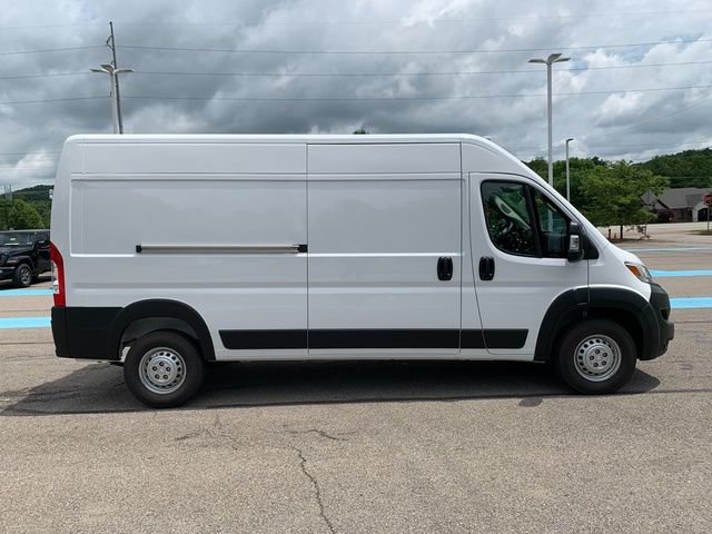 New 2026 RAM ProMaster 2500 w/ Convenience Group FWD image 8