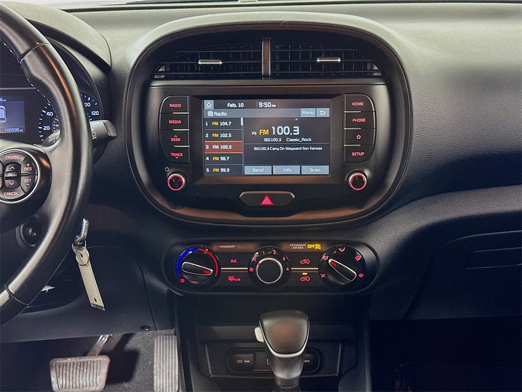 Used 2020 Kia Soul GT-Line image 14