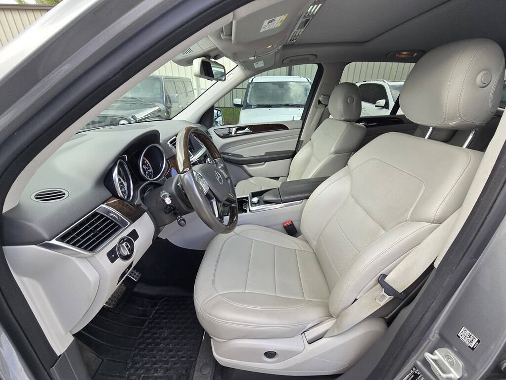 Used 2015 Mercedes-Benz ML 250 BlueTEC 4MATIC image 10