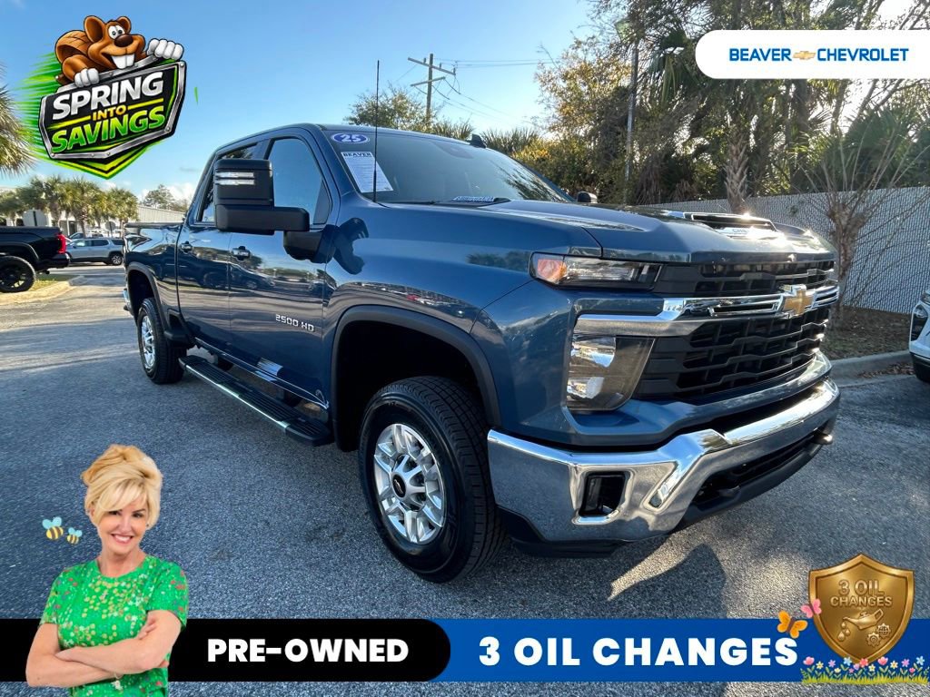 Used 2025 Chevrolet Silverado 2500 LT w/ Convenience Package AWD/4WD image 9