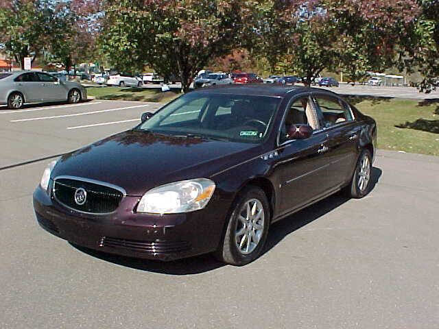 Used 2008 Buick Lucerne CXL image 32