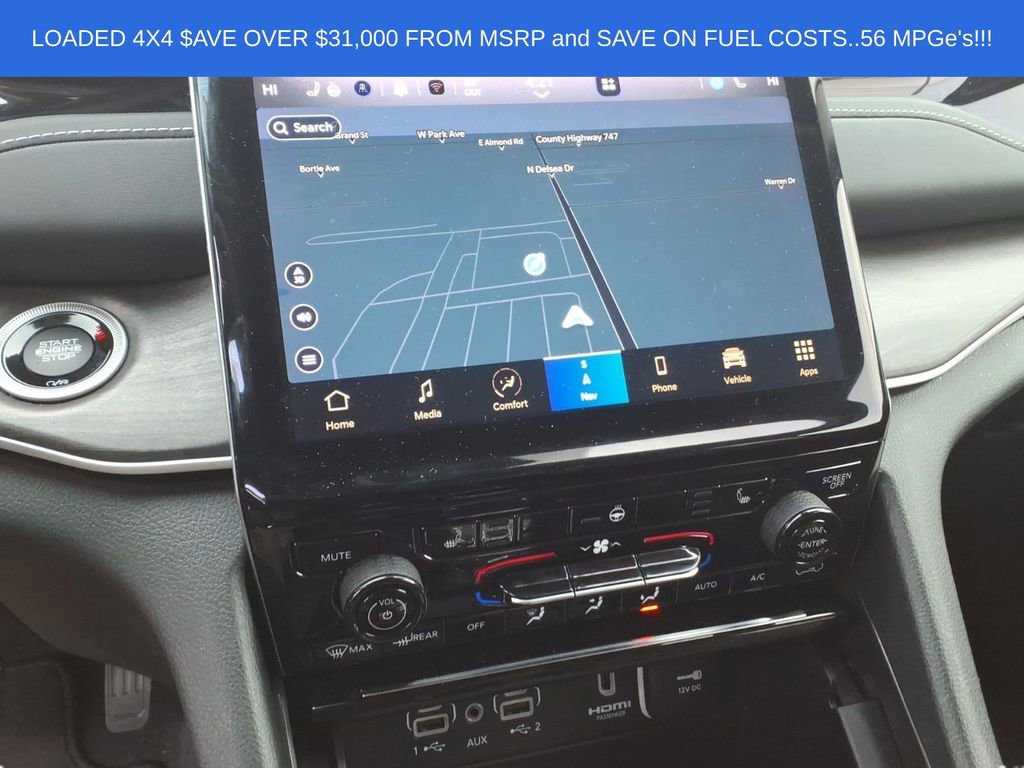 Used 2023 Jeep Grand Cherokee 4WD 4xe image 25