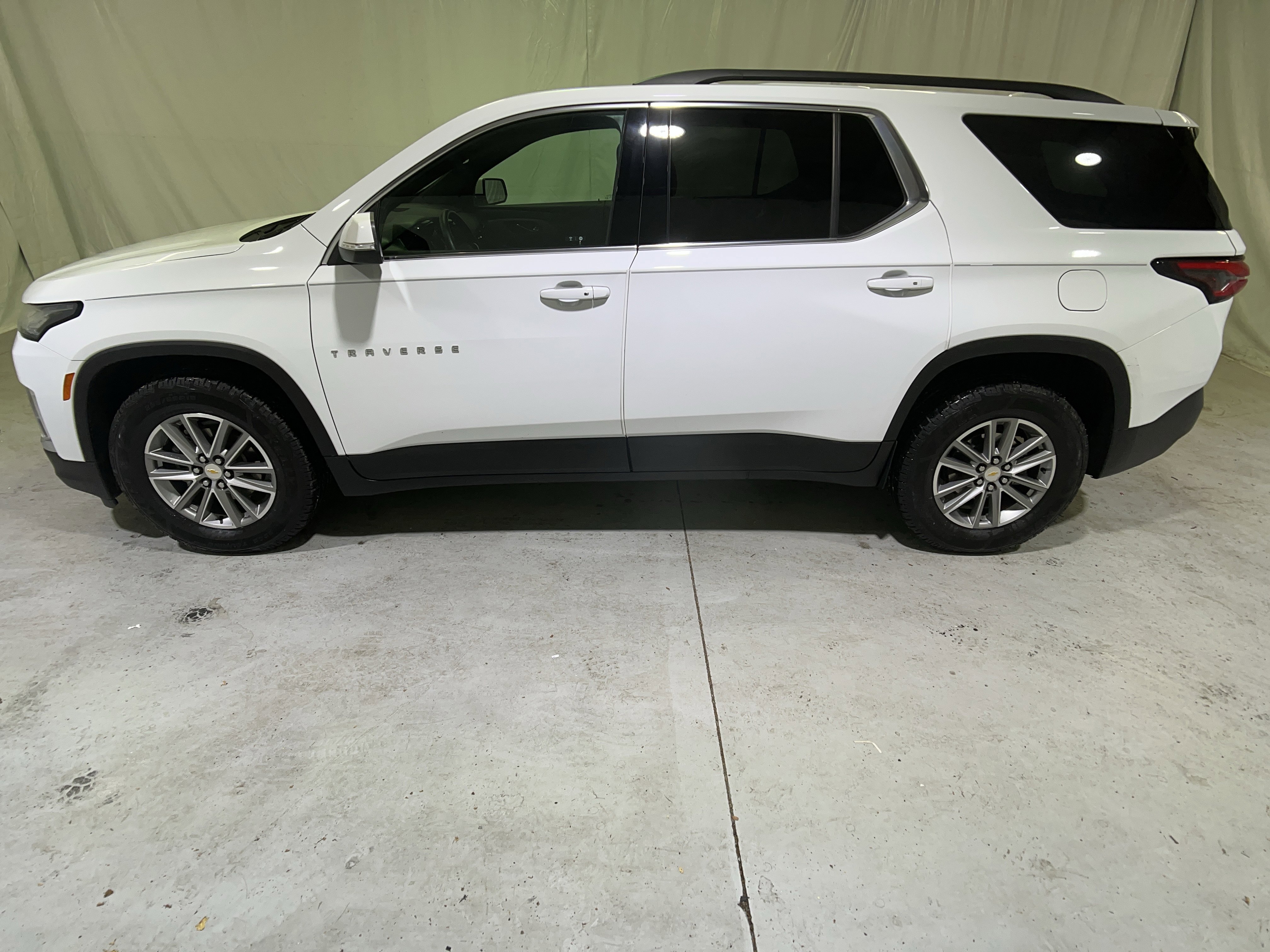 Certified 2023 Chevrolet Traverse LT image 7