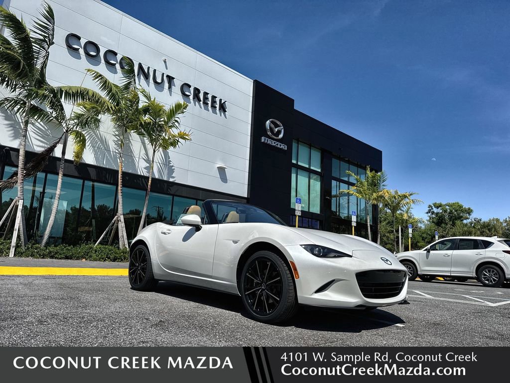 New 2026 MAZDA MX-5 Miata Grand Touring image 1