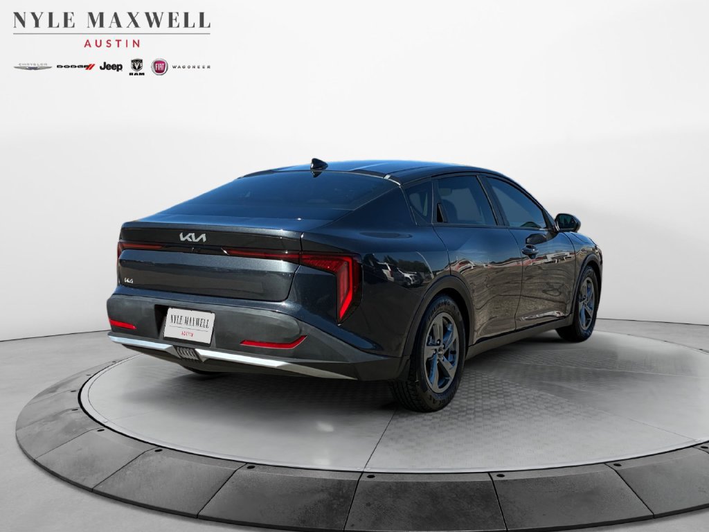 Used 2025 Kia K4 EX FWD image 16