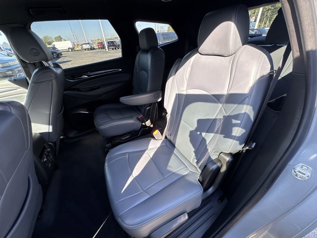 Certified 2024 Buick Enclave Premium image 24