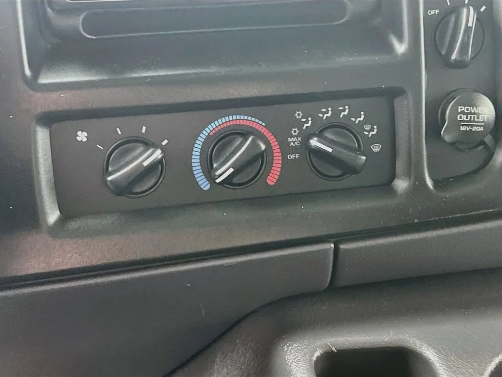 Used 2000 Dodge B3500 RWD image 14