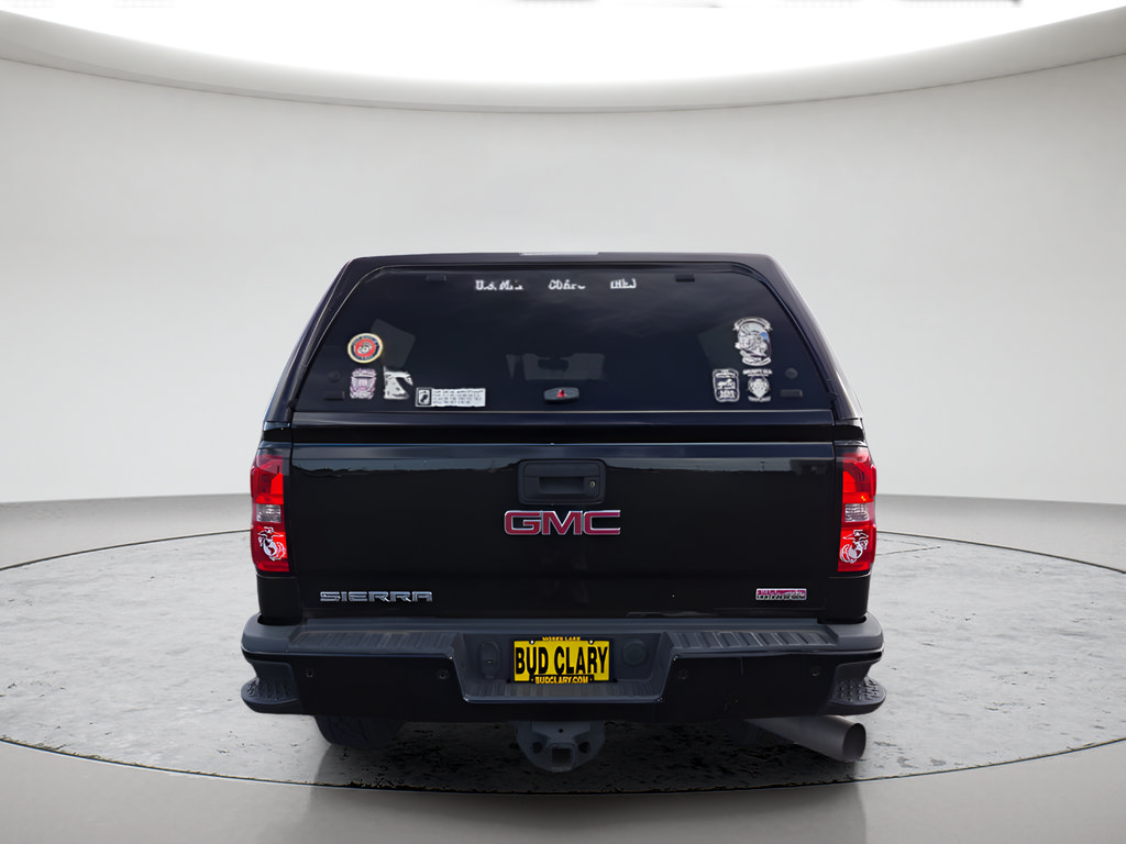 Used 2016 GMC Sierra 2500 SLT w/ All-Terrain HD Package AWD/4WD image 4
