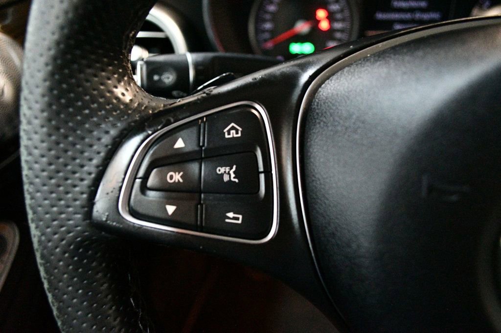 Used 2015 Mercedes-Benz C 300 Sedan image 42