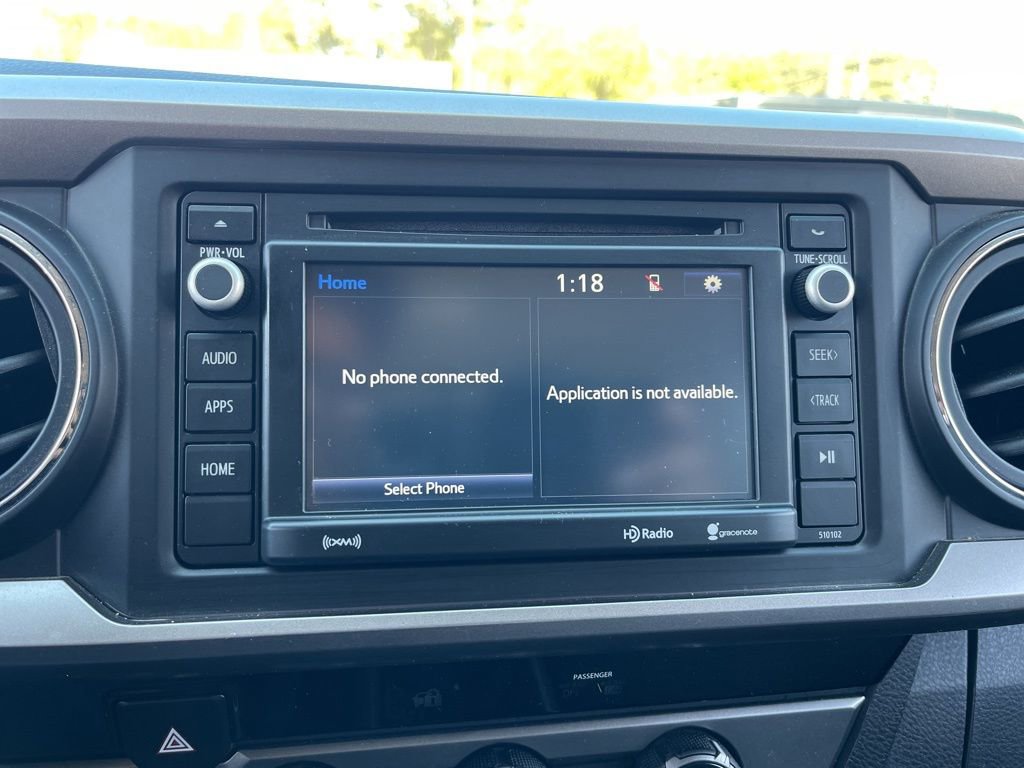 Used 2017 Toyota Tacoma SR5 w/ Tow Package image 10