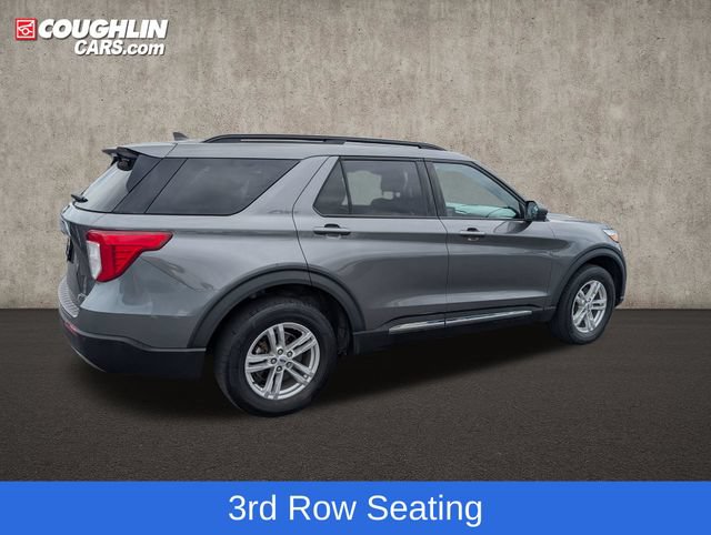 Used 2023 Ford Explorer XLT w/ Equipment Group 202A AWD/4WD image 9