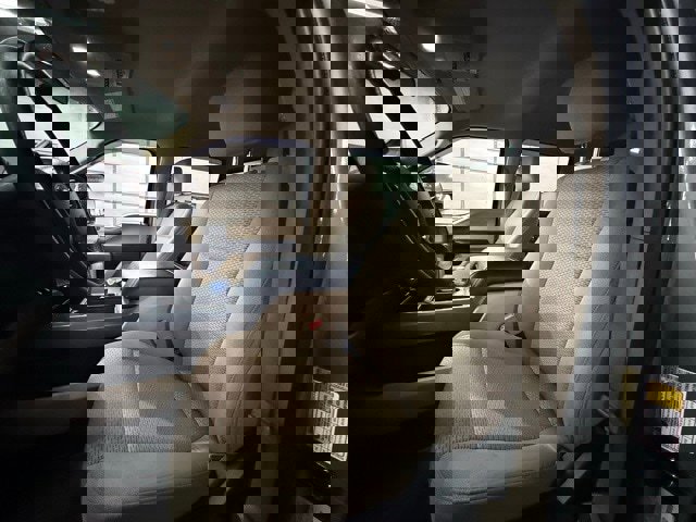 Used 2019 Ford F250 XLT w/ XLT Premium Package image 12