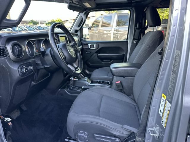 Used 2018 Jeep Wrangler Unlimited Sport S AWD/4WD image 19