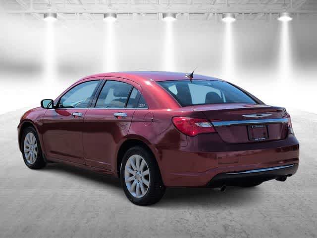 Used 2013 Chrysler 200 Limited FWD image 6