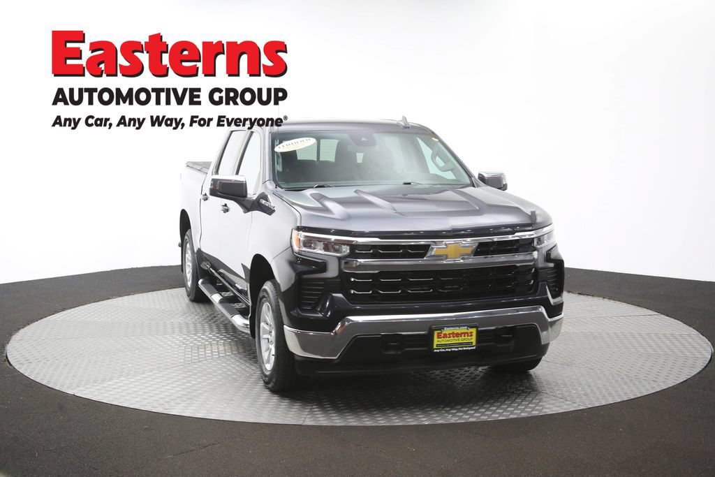 Used 2022 Chevrolet Silverado 1500 LT w/ Convenience Package II AWD/4WD image 51