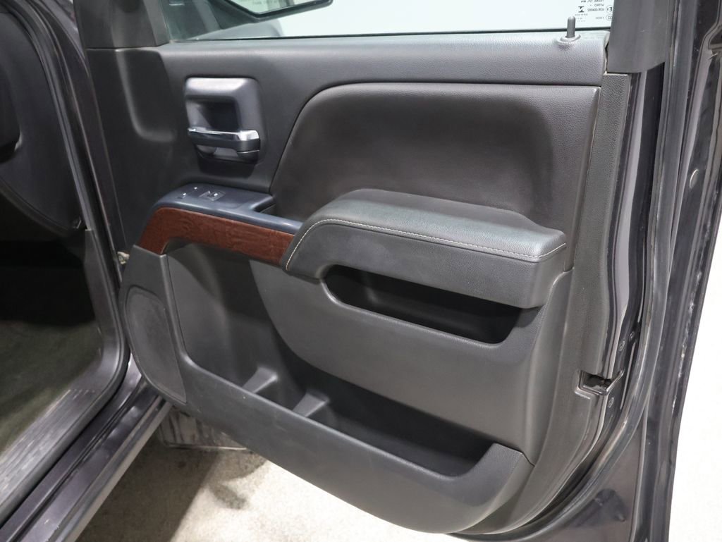Used 2014 GMC Sierra 1500 SLE image 22