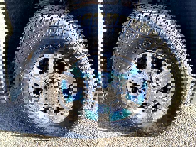 Used 2015 GMC Sierra 3500 Denali w/ Duramax Plus Package image 39