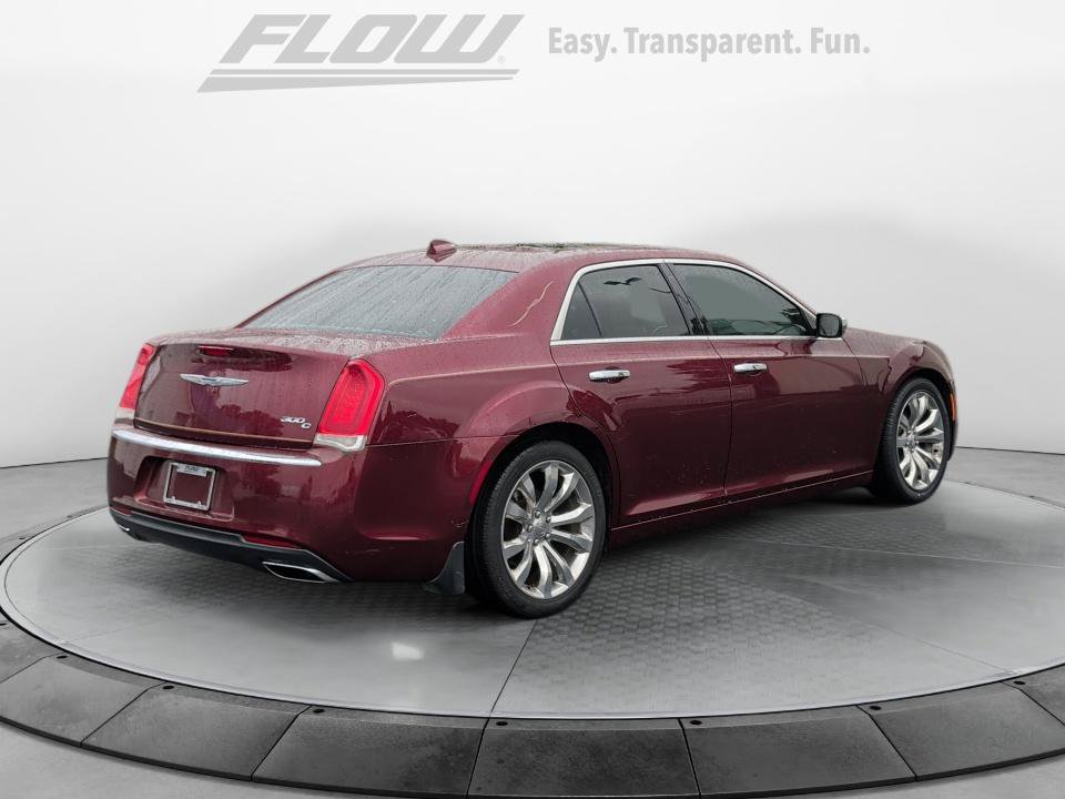 Used 2017 Chrysler 300 C RWD image 9