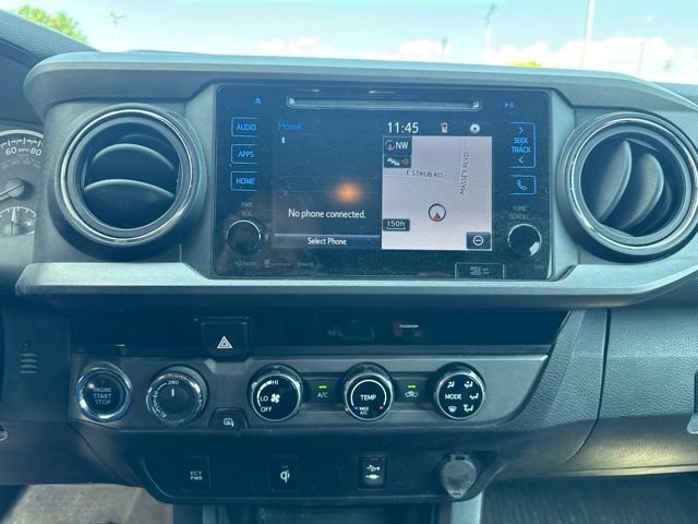 Used 2017 Toyota Tacoma TRD Sport w/ Tow Package (A/T) AWD/4WD image 20