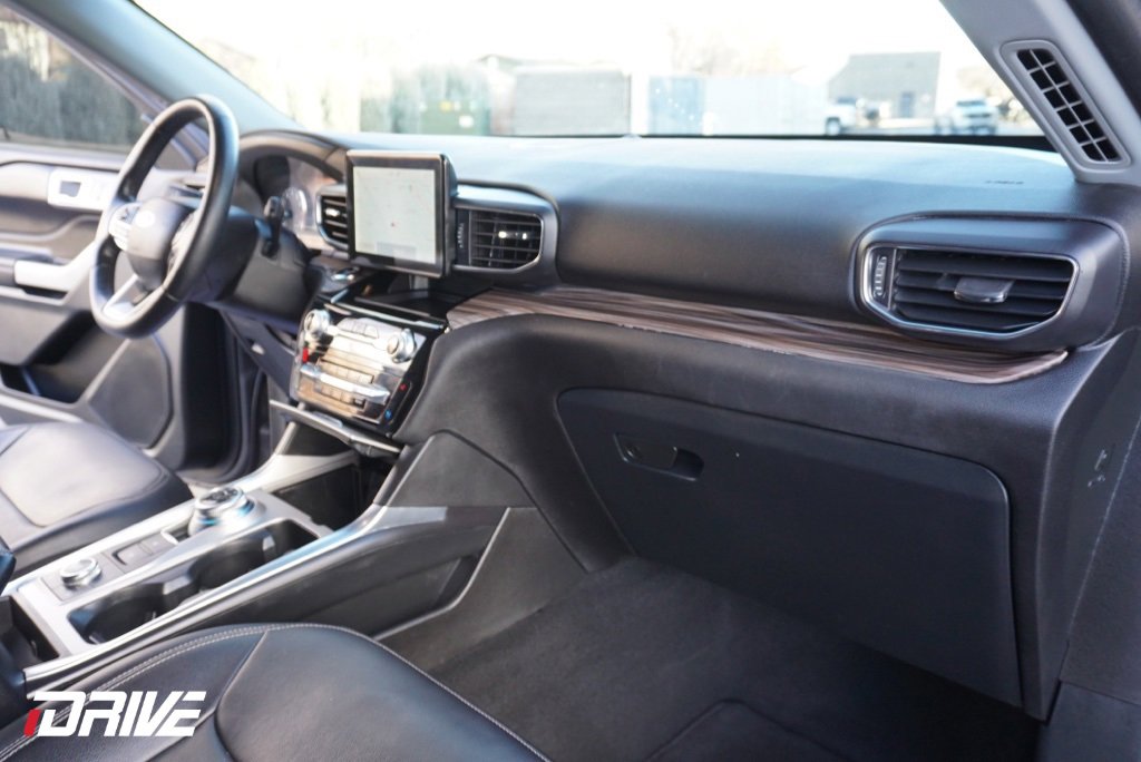 Used 2023 Ford Explorer Limited image 45