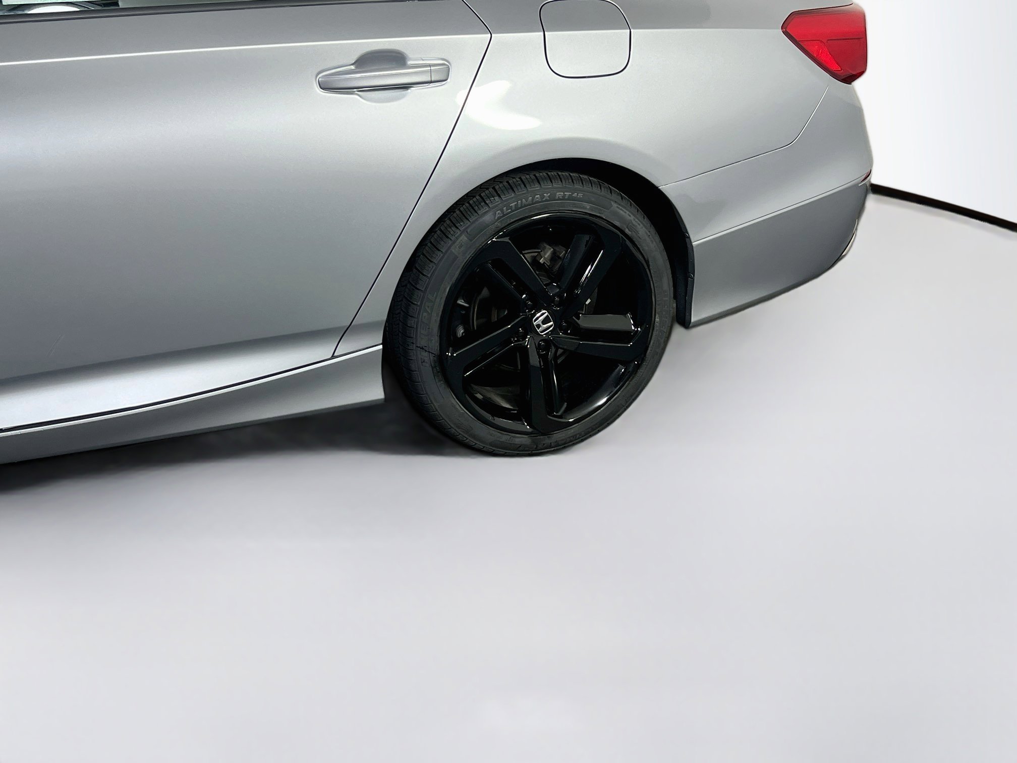 Used 2022 Honda Accord Sport image 28