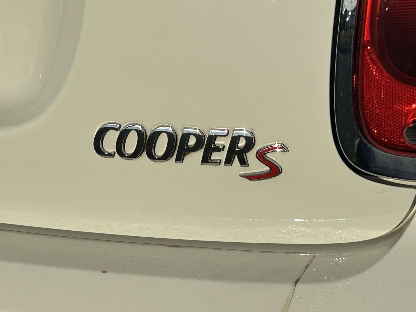 Used 2016 MINI Cooper S FWD image 14