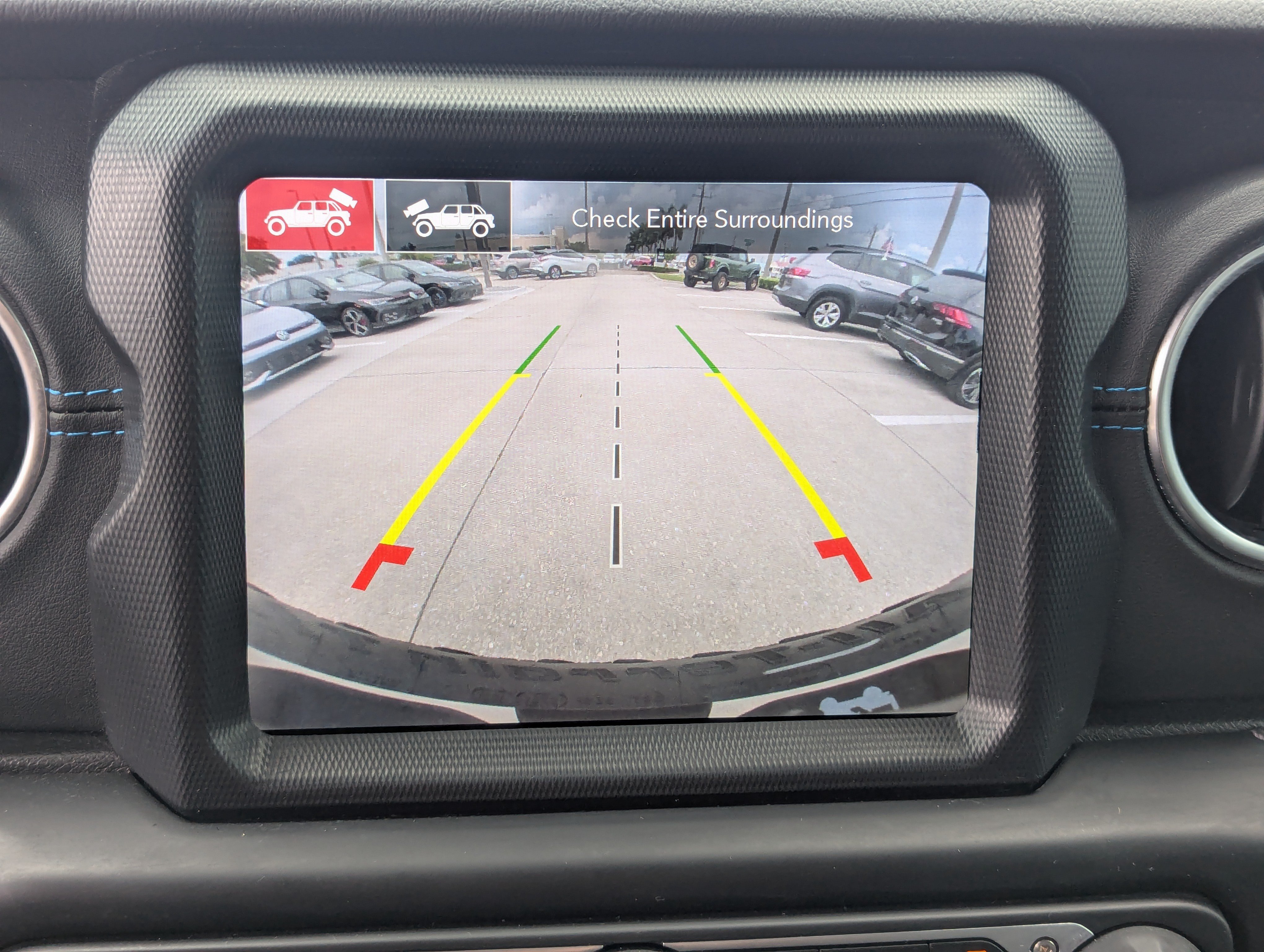 Used 2021 Jeep Wrangler Unlimited Rubicon 4xe w/ Safety Group AWD/4WD image 26