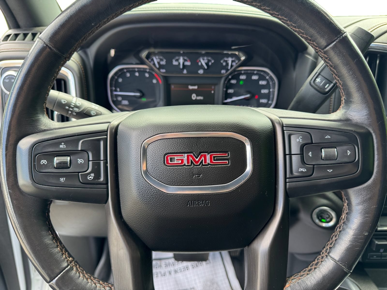Used 2023 GMC Sierra 2500 AT4 AWD/4WD image 14