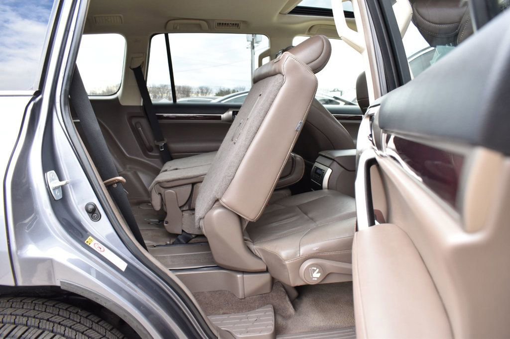 Used 2015 Lexus GX 460 w/ Premium Package image 26