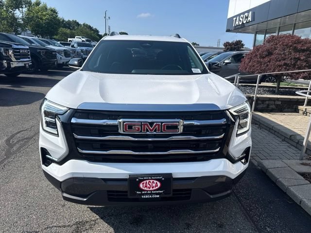 New 2026 GMC Terrain Elevation w/ Elevation Premium Package AWD/4WD image 2
