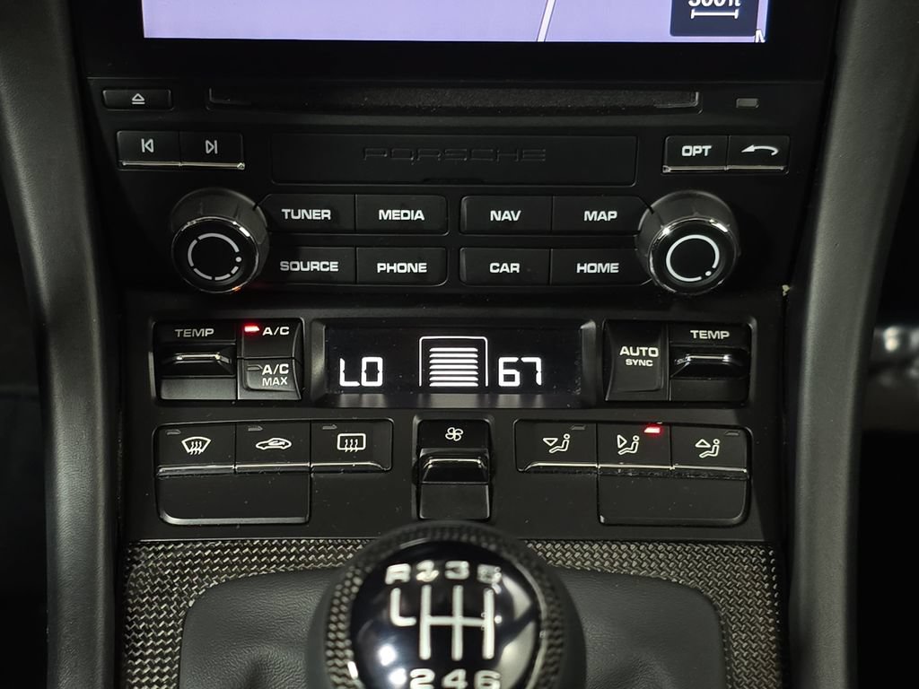 Used 2018 Porsche 911 GT3 RWD image 19