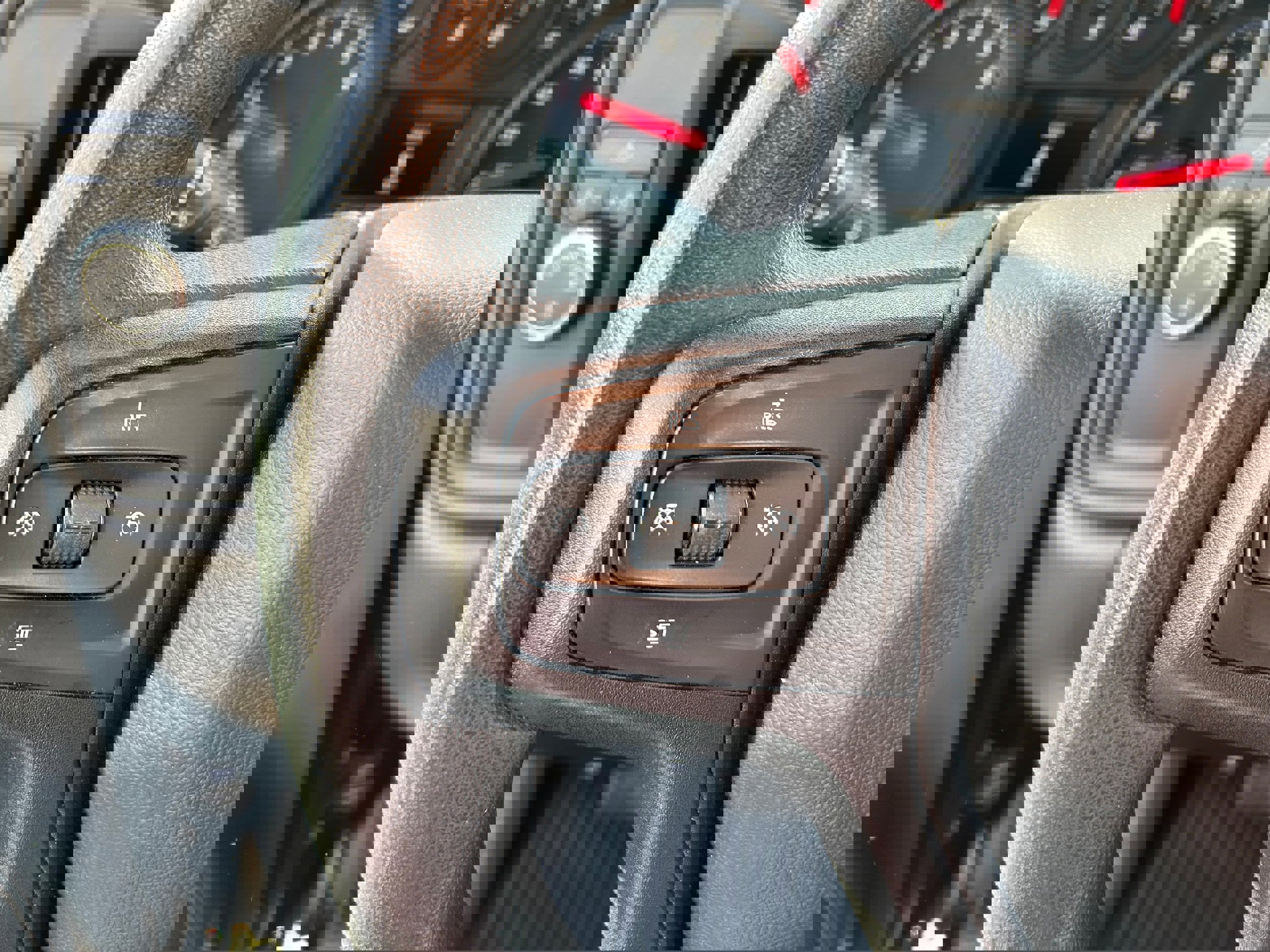 Used 2021 Chevrolet Silverado 1500 Custom w/ Rally Edition image 17